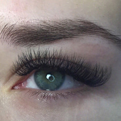 Наращивание ресниц 3D