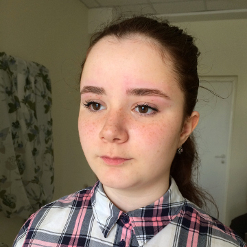 Подростковая коррекция бровей 